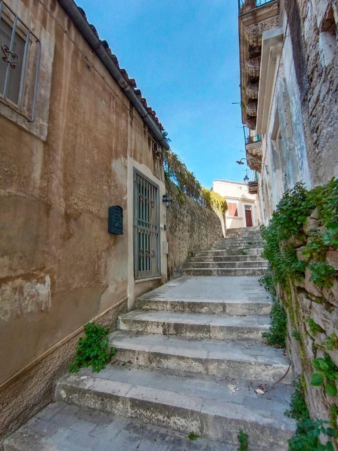 A Casa Di Sveva Villa Modica Luaran gambar